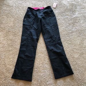 NWT Beyond Scrubs Abby Pants